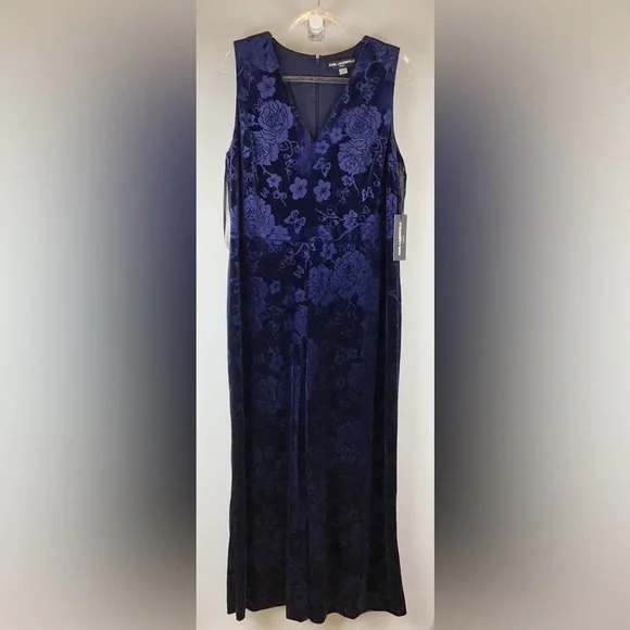 NWT Karl Lagerfeld Paris Navy Floral Embossed Velvet Jumpsuit16